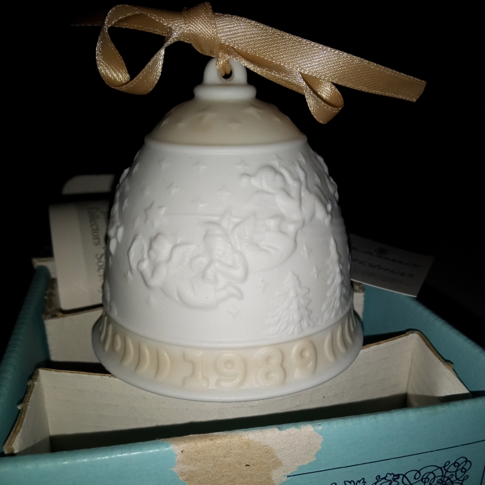 Lladro 1989 Angel Trumpet Christmas Bell
